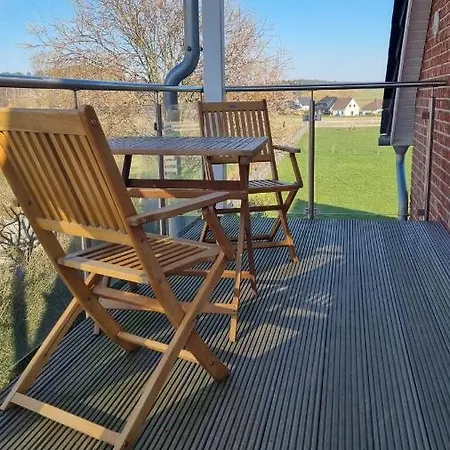 Ferienwohnung Ruegen 1, Alt Reddevitz 108, Insel Ruegen, Mit Kamin *